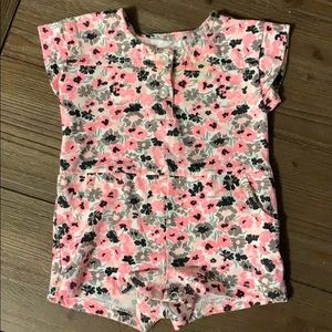 Super cute romper size 3 month